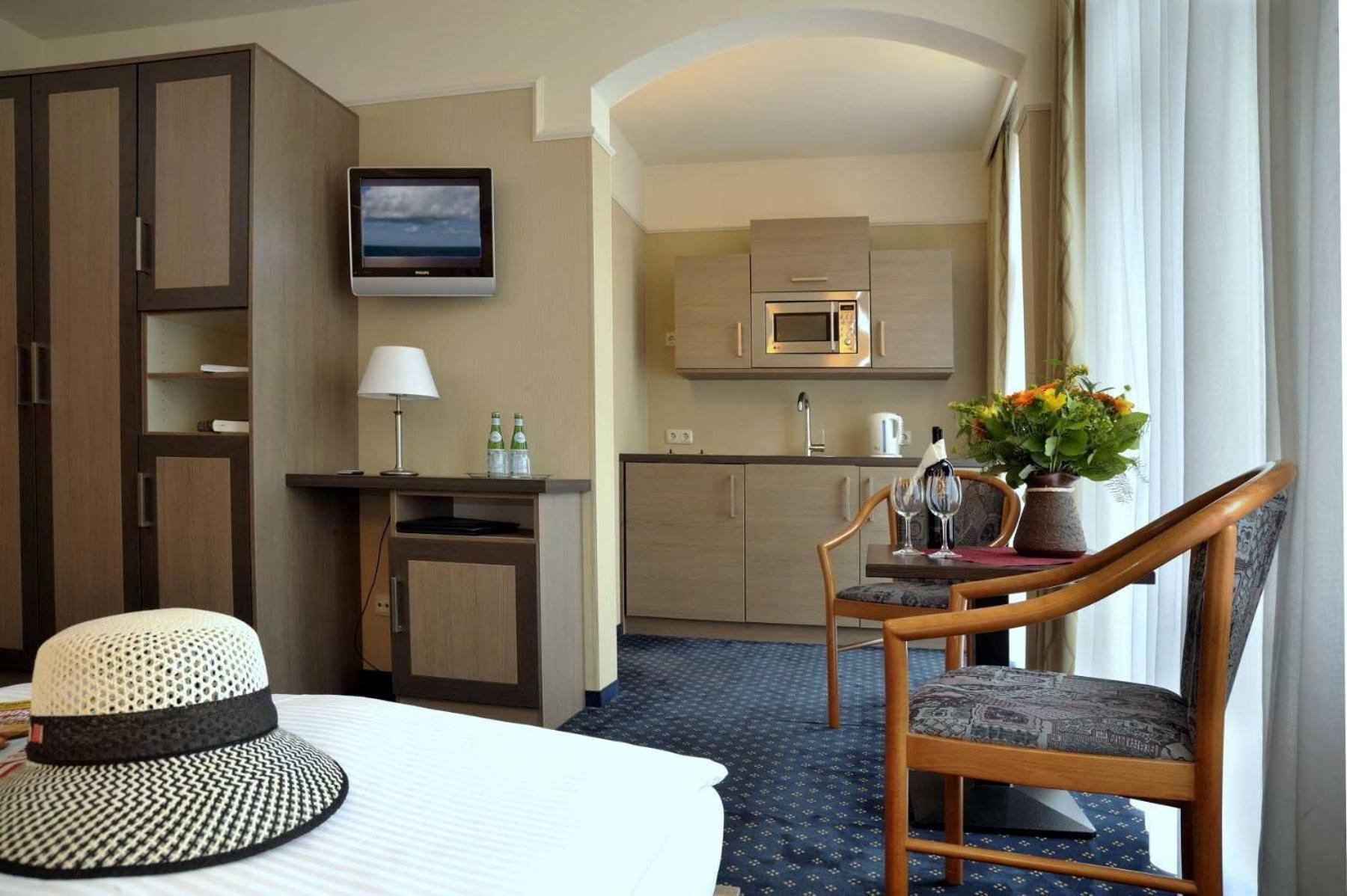 Strandhotel Nordischer Hof Кюлунгсборн Экстерьер фото